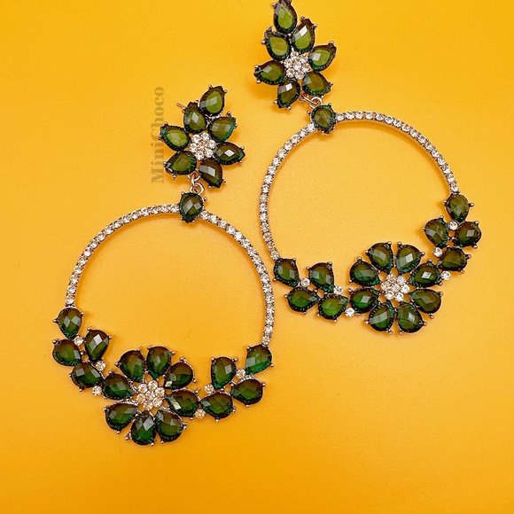 Royal Green Chandelier Crystal Flower Post Earrings - Picture 1 of 8